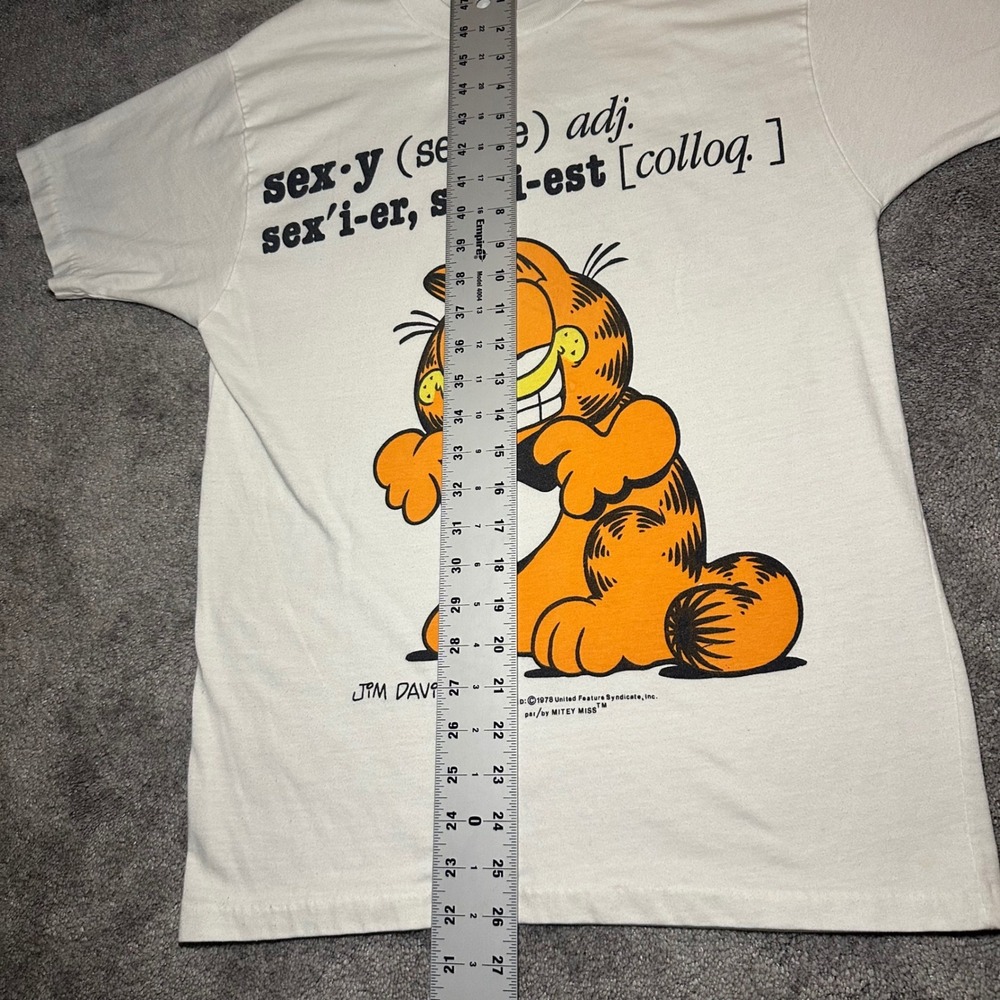 Mitey Miss Garfield T-Shirt Unisex Fits Small White Vintage 1978 Sexy Definition - Picture 10 of 11